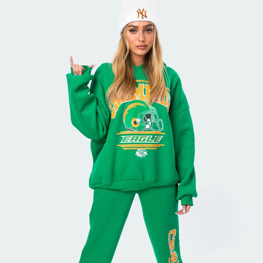 LA CHAMPION OVERSIZED HOODIE